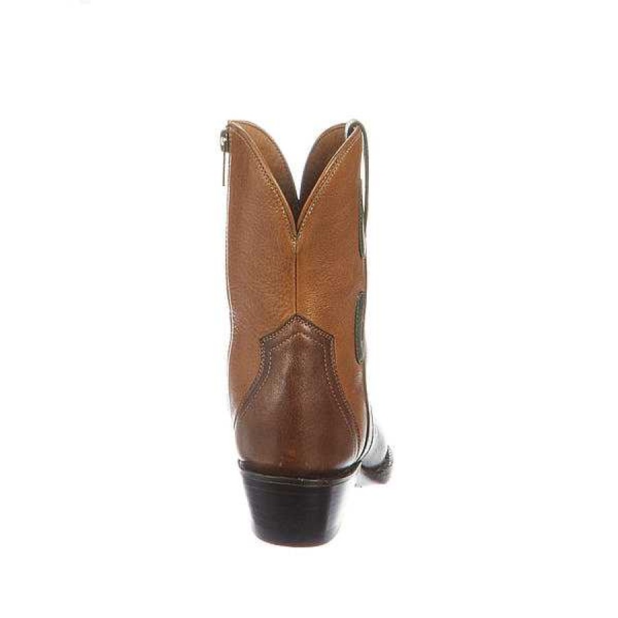 Women Lucchese | April