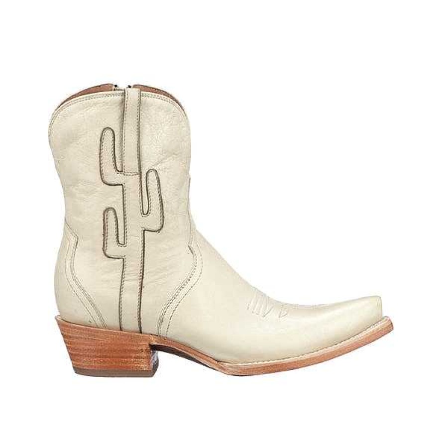 Women Lucchese | April